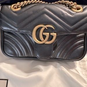 Gucci Marmont crossbody shoulder bag
